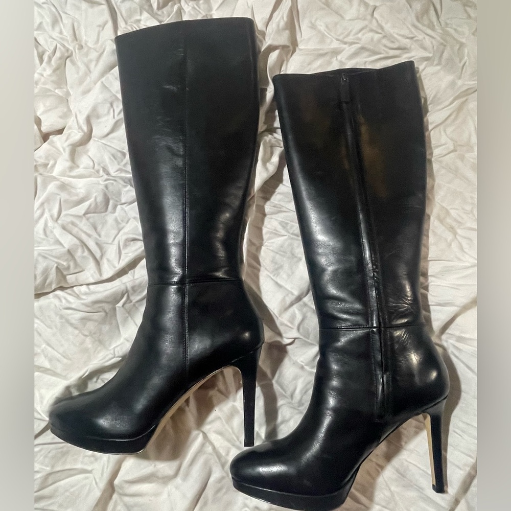 Nine West size 8 knee-high boots - black